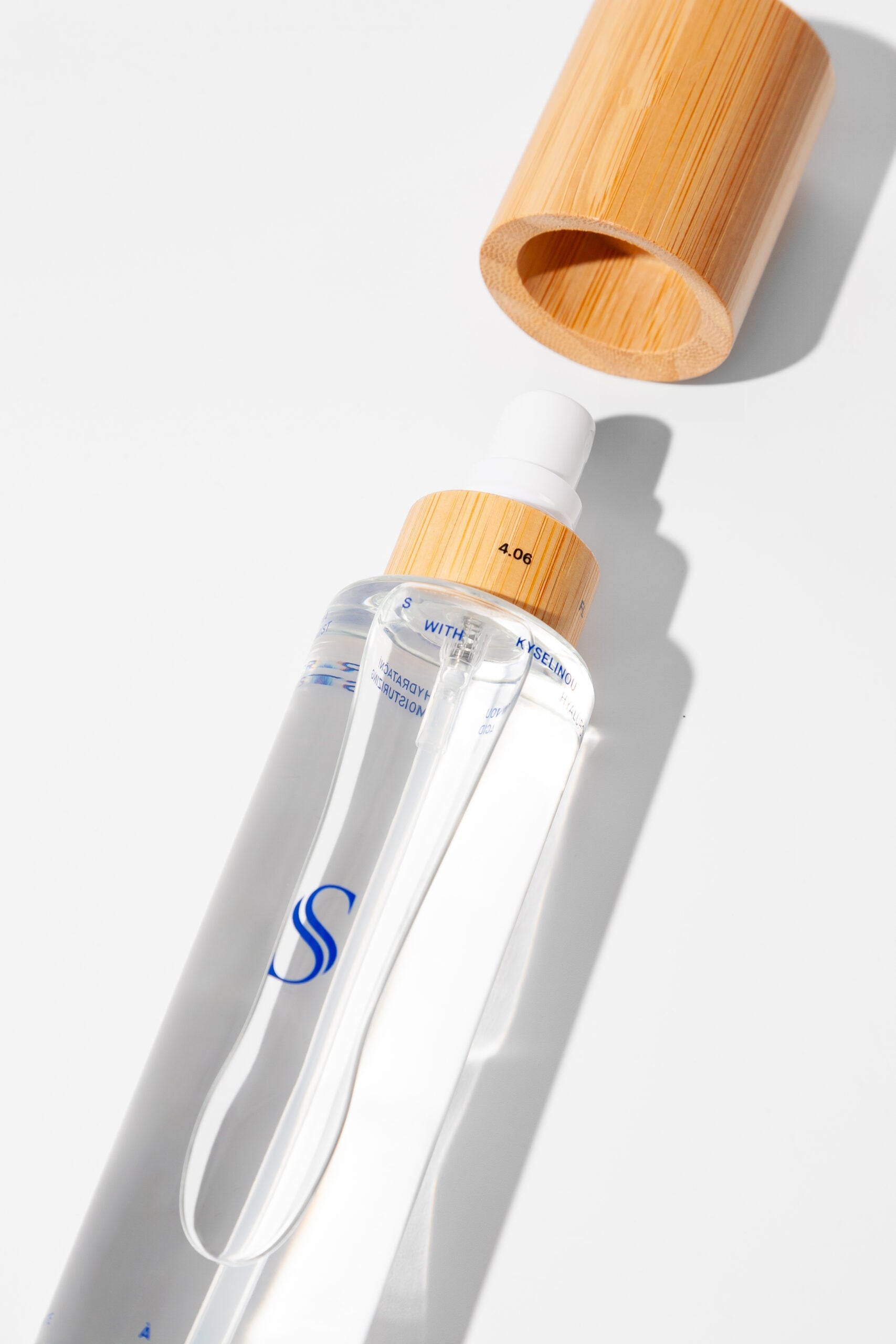 Smyssly hialuronsavval dúsított hidratáló spray