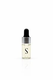 Revitalizační odličovací voda Smyssly 3ml