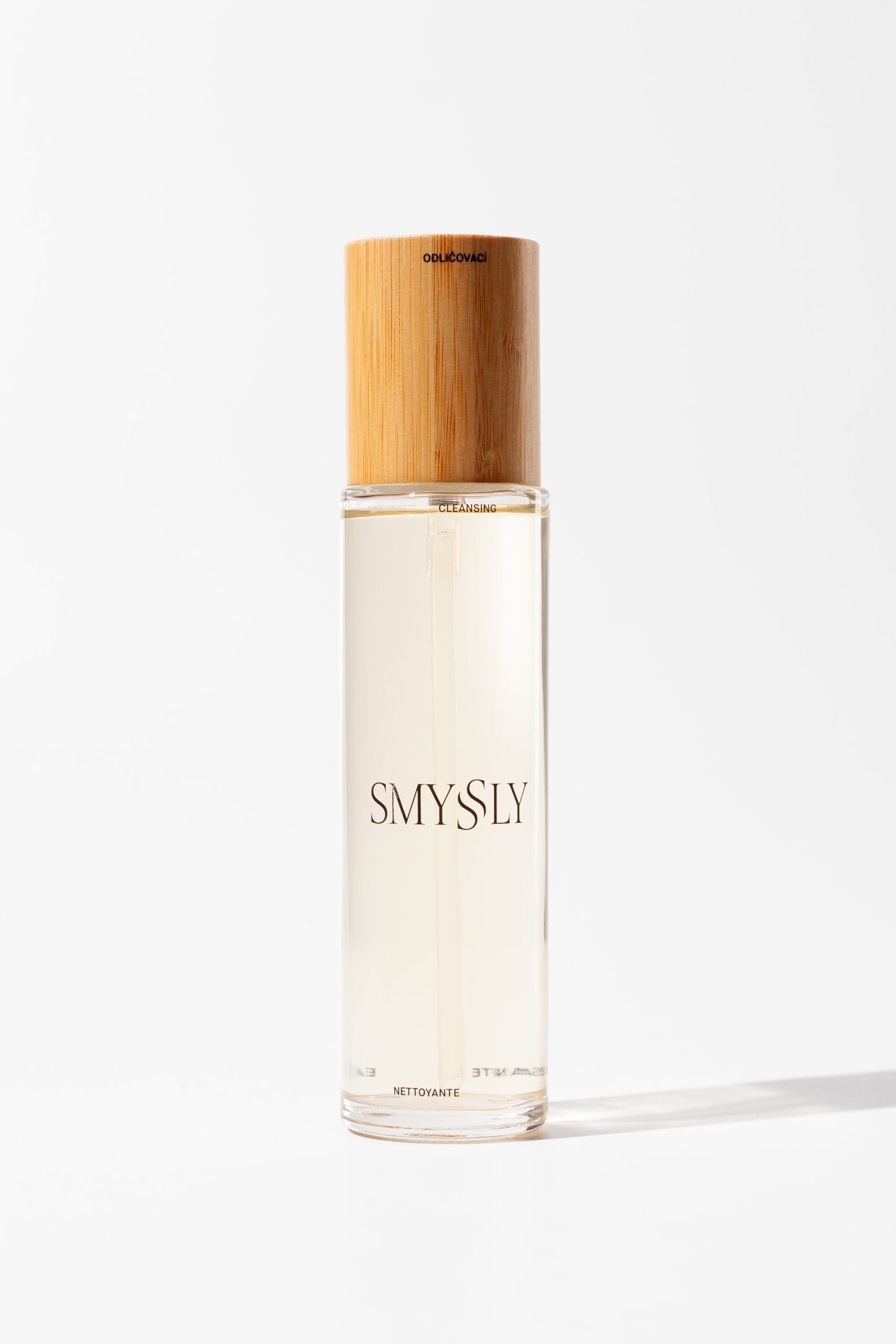 Revitalizační odličovací voda Smyssly