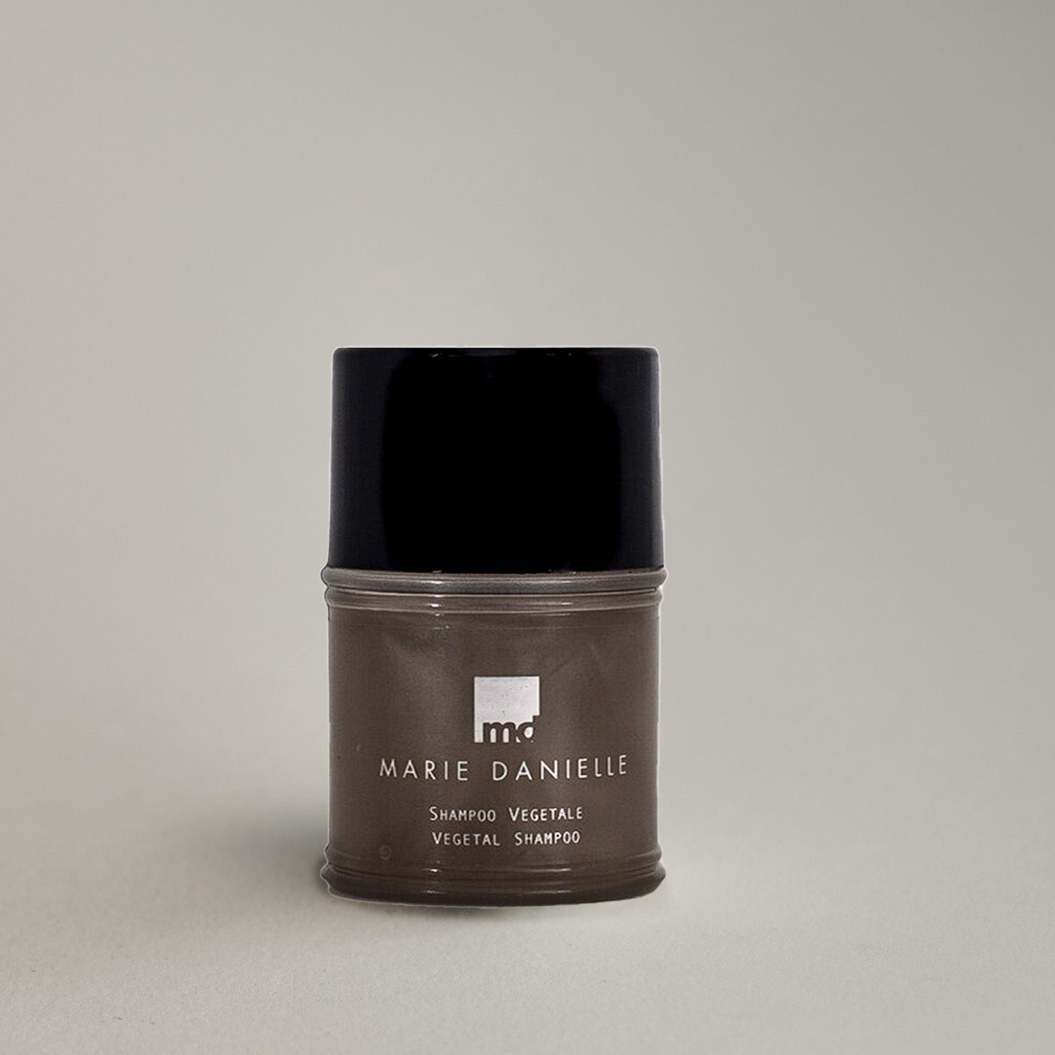 De Luxe hajsampon – Black Line 45 ml